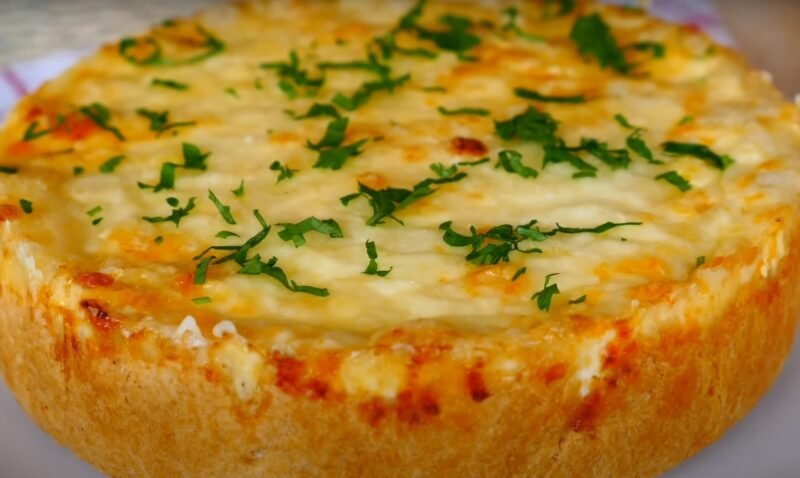 Нереально вкусный пирог "Жульен". Закусочный пирог на любой стол: бесподобное тесто