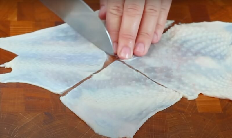 Куриные шарики с секретной начинкой. Так куриную грудку вы ещё не готовили